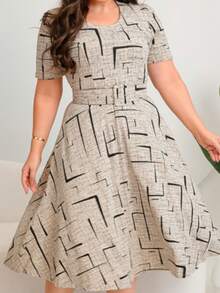 GODÊ MIDI DRESS WITH FULL SKIRT WITH BELT AND GEOMETRIC PRINT - Blanco - Ver 7