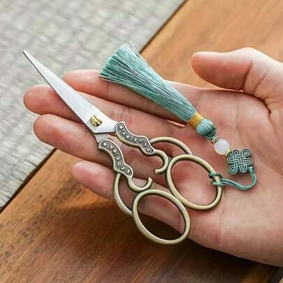 مقص ستانلس ستيل بنمط زهري عتيق - مناسب لليد اليمنى للتطريز والقص والغرز المتقاطعة والخياطة المنزلية والمكتبية، مقص حرف متقاطع، أداة تجميل، مقص صغير بشراشيب عتيق