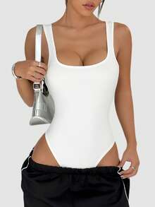 This Sexy Square-Neck Bandeau Top Features A Shaping Design That Highlights The Waistline. This Women's Wide-Shoulder Bandeau Top Has An Open-Back Design, Which Can Be Made Into A One-Piece Outfit, Perfectly Shaping The Figure And Back Lines. Suitable For All Seasons, Comfortable For Daily Wear. - White - View 6