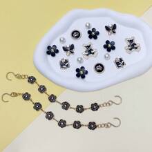 18Pcs Flower Shoe Chain Charms For Women, Bling Shoe Charms For Girls Clog Sandals, Girly Shoe Chains, DIY Shoe Decoration Accessories For Party Favor - màu đen - Xem 4