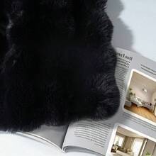 1条奢华仿貂绒毛毯，加厚双层柔软蓬松，触感如云朵般柔软，适用于家居、客厅、卧室、沙发等场所，也是提升家居生活品质的绝佳礼物。 - 黑色 - 查看 8