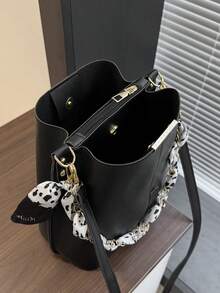 Women's PU Leather Bucket Bag With Chain Decor, Crossbody - Black - View 6