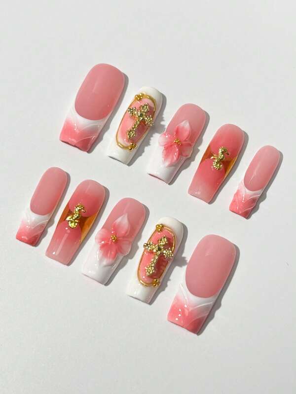 10 Stück quadratische handgemachte Aufkleb-Nägel, französischer Stil in Rosa, 3D Rosenblüten in Rosa, Rosa-Weiß Farbverlauf, Verzierungen mit vergoldeten Kreuzen und Seepferdchen, abnehmbar und wiederverwendbar, sanft und elegant, geeignet für Mädchen & Frauen für den Alltag, Weihnachten, Neujahr, Feiertage, Partys, Winternageldekor, mit Gelee-Kleber und Nagelfeile