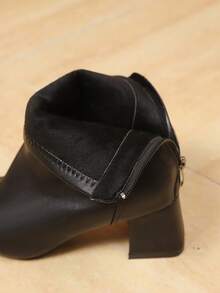 新款冬季保暖内衬尖头粗跟女靴，百搭时尚踝靴，后拉链设计，弹性鞋带 - 黑色(1735) - 查看 7