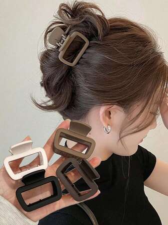 4pcs/1pc Women's Medium Black, White, Brown, Khaki Square 5cm/1.97in Lightweight Plastic Hair Clips, Fashionable, Versatile, Elegant, Minimalist Style, Solid Color Hair Accessories Suitable For Daily Outing, Leisure, Party, Commuting, Vacation, Washing Face, Makeup, Outfit Matching Summer Hair Claw Hair Jaw Clip Hair Clamps Hair Clutch Hair Catcher Clip, School Stuff, College Fall Winter Claw Clip