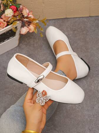 Wide Fit Metal Decor Strap Buckle Fashion Square Toe Low Vamp Women Plus Size Wide Width Flat Mary Jane Shoes, Comfortable Soft Bottom, Elegant Style, Suitable For Everyday, Commute, Office Wear, White Flat Shoes, Plus Size Women Shoes