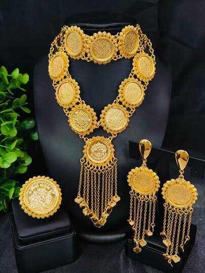 1 Collar, 1 Par de Aretes, 1 Pulsera, 1 Anillo Conjunto de Joyería de Aleación de Cobre Tallada al Hueco, Collar Largo con Borla Dorada, Conjunto de Joyería de 4 Piezas con Patrón Floral Hueco, Regalo de Boda, Fiesta, Cumpleaños, Cita para Mujeres de Estilo Europeo y Americano de Medio Oriente Dubai, Accesorios Nupciales Collar Aretes Pulsera