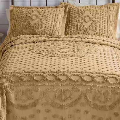 BrylaneHome 100% Cotton Georgia Chenille Bedspread