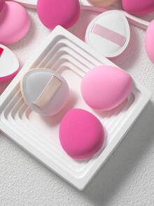 10/20/30/50个装中号水滴形化妆海绵粉扑，适用于粉底、遮瑕膏和散粉，心形化妆粉扑，化妆抛光海绵，干湿两用散粉的理想选择，价格实惠，适合作为圣诞礼物、化妆品、化妆工具、平价好物、礼品、女士礼品、圣诞礼物