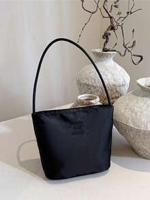 新款女士水桶包，简约休闲百搭手提包，尼龙材质女士单肩包，腋下包 - 彩色 - 查看 21