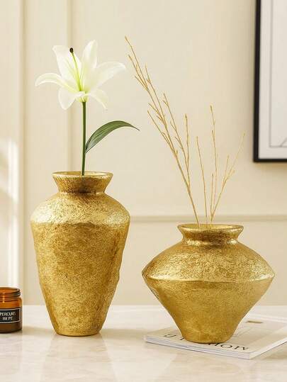 1pc Vertical Stripe Resin Vase, Black & White, Minimalist Modern Style, Mini Decor Suitable For Wedding, Party, Home, Desk, Office, Hotel, Living Room, Holiday Decoration