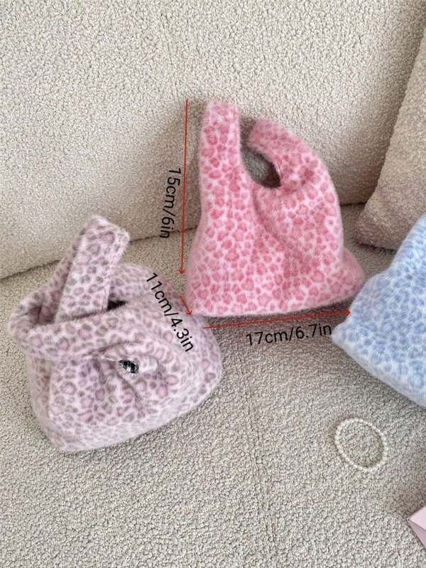 1 Piece Plush Wrist Bag Mini Lightweight Foldable Tote Bag Small Handbag Winter Plush Small Handbag For Suitable For Vacation, Photography, Schoolgirls, Mother Day Gifts, Mom Gifts, Mommy's Essentials, Mommy Bag For Going Out, Vacation Essentials, Perfect For Summer, Vacation