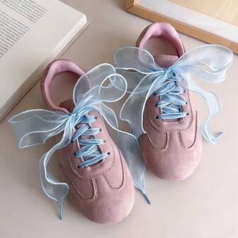 1 par de cordones de zapato con volantes brillantes, cordones planos de 4 cm de ancho con pliegues de cola de pez, cordones de malla ondulada y ensanchados con forma tridimensional de lazo, ideales para zapatillas, botas