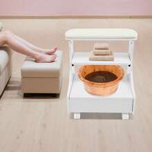 Multifunktionaler Fußbadhocker – Perfekt für Fußpflege & Massage – Robuste Bauweise mit 4 Rädern und weichem Kissen – Ideal für Schönheitssalons, Medizinische Kliniken, Friseursalons & Familienbäder, Perfekt für Fußbäder, Fußpediküren & Fußmassagen, Bequem zu bewegen & Stabil