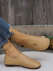 Women's Floral Hollow Lace-Up Flat Comfortable Soft Bottom Walking Shoes, Breathable Slip-On Casual Shoes - Khaki - View 3