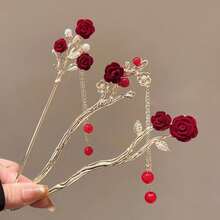 2025新款高端中式红色花朵发夹，汉服发髻配饰，饰以玫瑰花、金属流苏/蝴蝶。核心设计以红色花朵和金属流苏/蝴蝶为特色，融合了装饰性和礼仪性元素。花朵采用树脂材质，搭配金属流苏、珍珠和蝴蝶配饰，色彩鲜艳喜庆，尽显奢华精致。可用于发髻固定、发型设计、发夹、头饰、女士发饰，适合夏季、假日和旅行佩戴。 - 多色B - 查看 3