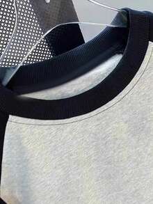 宽松版型T恤，印有英文字母和咖啡图案，黑灰色，中长款，休闲夏季款 - 黑拼灰 - 查看 3