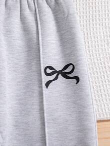 两件套少女休闲蝴蝶印花落肩圆领长袖卫衣长裤套装，保暖连帽衫和长裤，秋冬季