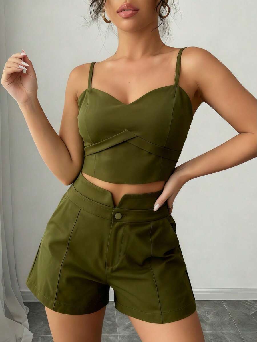 Women's Cropped Top And Tailored Shorts Set, Lina Moda, Sizes P, M, G - Army Green - View 1