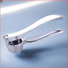 Premium Exquisite Stainless Steel Garlic Press - Manual Design, Easily Crush Garlic And Ginger, Durable And Sturdy, Suitable For Daily Home Kitchen Quick Cooking, Easy To Clean Without Electricity, Ergonomic Handle Enhances Comfort