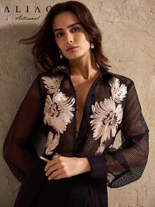 A&A 精致网纱缎面镂空3D花卉刺绣透视长袖衬衫，纯色，适合晚宴、波西米亚风、情人节、秋冬季节、优雅女士、海滩装扮 - 黑色 - 查看 3