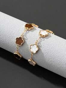 2pcs/Set Fashion Classic Style White/Brown Clover Bracelets Valentines - Multicolor - View 2