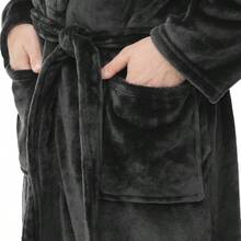 TFKI Yurhap Mens Fleece Robe Soft Plush Robe For Men Fluffy Bathrobe With Belt And 2 Pockets - 深灰色 - 查看 5