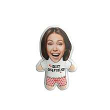 Spersonalizowana mini lalka ze zdjęciem najlepszej dziewczyny - klasyczny druk cyfrowy, poliestrowa podkładka z zamkiem błyskawicznym, prezent dla pary, idealny wybór dla przyjaciół, rodziny i nauczycieli (odpowiednia dla dzieci w wieku 14+ lat). Prezent świąteczny: wielofunkcyjny, ozdobny, wykwintny, stylowy, modny, miękki, uroczy, nowoczesny, słodki, interesujący, zabawny, wyjątkowy, spersonalizowany, spersonalizowany. Prezenty dla kobiet/mężczyzn, zabawki dla niemowląt, zabawki dla małych dzieci, zabawki dla przedszkolaków, zabawki dla dzieci. Idealne prezenty dla niego, dla niej, rodziny, przyjaciół, dzieci na rocznice, urodziny, parapetówkę, sofa/łóżko, sypialnia/salon, sezonowe propozycje, zabawki i gry, spersonalizowana kolekcja pluszowych zabawek.