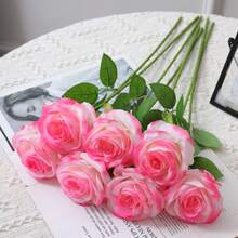 7 lebensechte künstliche Rosen mit grünen Blättern - realistische Hochzeits-/Valentinstags-/Jahrestags-/Erntedankdekoration - Tisch-Mittelstück für Innen/Außen, bogenförmig, wartungsfrei, stabiler und robuster Stiel - lose Kunstblumen für DIY Blumenarrangements (Behälter nicht enthalten) - elegante und realistische Präsentation - Verschiedenfarbig - Übersicht 7