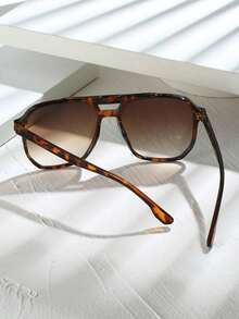 Unisex Tortoise Color Square Frame Double Bridge Pilot Style Fashion Glasses Vacation Boho Shades Beach Accessories Beach Accessories Women Glasses Shades Basics Fall Winter Women Outfits Clothes Business Casual Gifts Leopard Color Blocking Boho Vacay Vacay Vibes - 彩色 - 查看 4