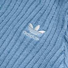 Adidas Originals Women's Jacket IH FF JKT W Sweater, Fitted Activewear Jacket For Running, Workout, Commuting, Comfortable & Lightweight Casual Outerwear KF0719