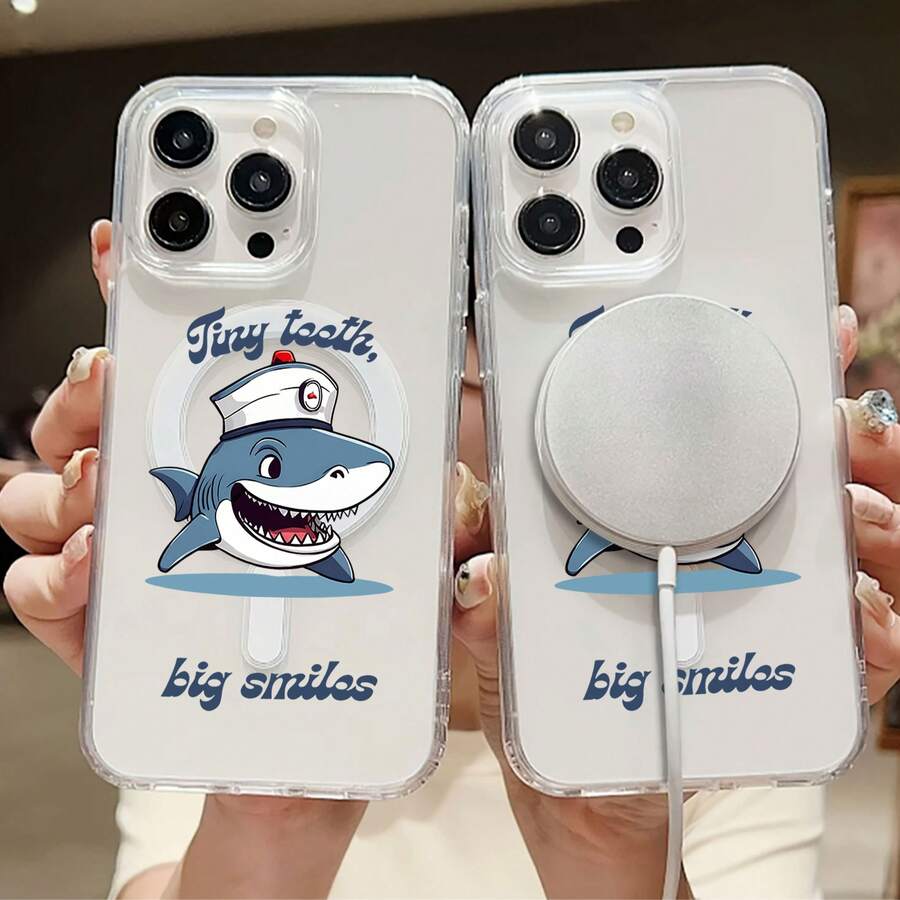 Funda para teléfono "Dientes Pequeños, Sonrisas Grandes" compatible con teléfonos , 17, 16 Pro Max, 15 Pro Max, 13 y 12. Fabricada en TPU, ofrece protección contra golpes y caídas. Un regalo ideal para familiares, amigos, parejas y para Halloween. - transparente - Ver 1