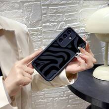 Zebra Striped Black Matte Anti-Drop Shockproof Phone Case Suitable For Samsung A03S A04 A12 A13 A15 A21S A24 A25 A32 A33 A34 A35 A50 A51 A52 A53 A54 A55 A71 S20/FE S21/FE/PLUS/ULTRA S22/PLUS/ULTRA S23/FE/PLUS/ULTRA S24/FE/PLUS/ULTRA - màu đen - Xem 3