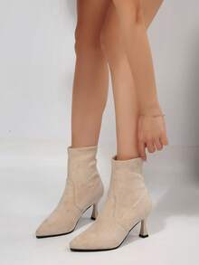 新款尖头细跟女靴，百搭时尚踝靴，优雅高跟鞋 - 米色(細跟) - 查看 4