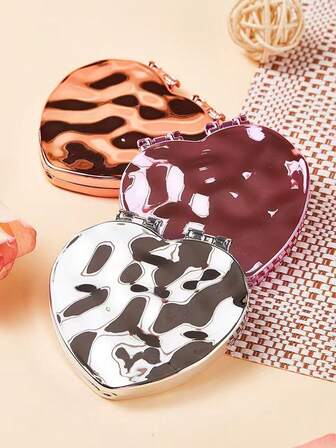 מראת איפור יצירתית אחת, סגנון חדש אופנתי דופמין צרפתי בצורת לב אדווה מצופה כסף אלקטרוליטי כלי איפור נייד דו צדדי מתקפל, מראת יד, מראת כיס, מראת איפור, מראה קטנה, עיצוב הבית לסלון, חדר שינה, חדר אמבטיה, אביזר נסיעות, חתונה, מסיבה, יום הולדת, מתנה לגברים, אמא, אבא, חבר הכי טוב, מורה, שנה חדשה, אביזר, מתנה מהנה להאיר את רגעי האיפור שלך