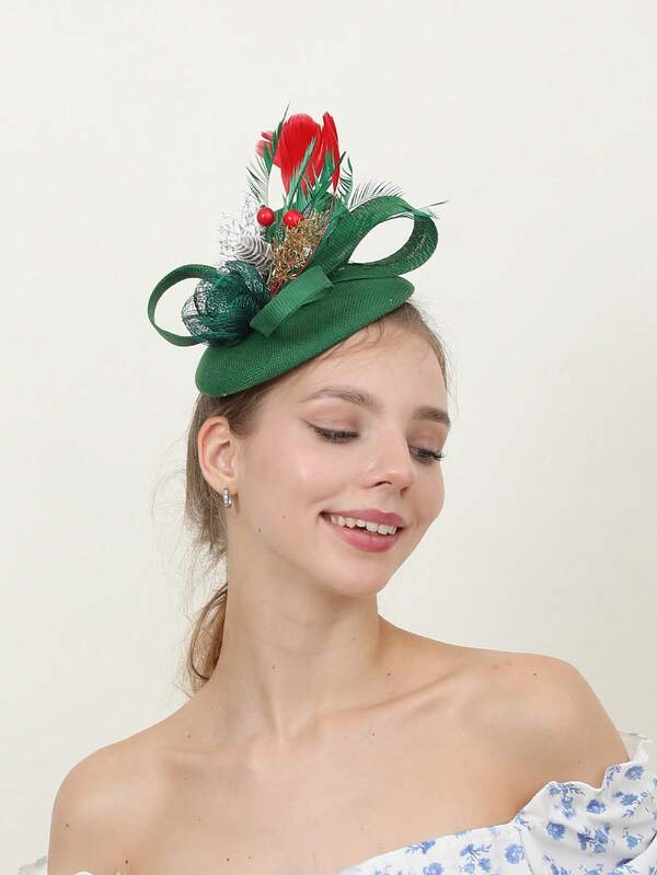 1 chapéu feminino vintage com penas, linho e tule, em cores natalinas, ideal para chá da tarde, casamento, reuniões, festas de Natal, apresentações de palco, desfiles e outras ocasiões do dia a dia.
