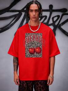 Graduation Gown With A Vibrant Leopard Print Featuring Two Bright Red Cherries And The Word CHERRIES In Bold Red Forming An Arch Above Them, Women's Blouses. - 紅色 - 查看 3