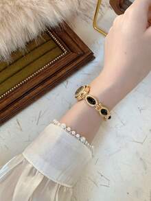 1件女士金/绿腕表，简约新款小表盘设计，优雅时尚，石英机芯，适合日常佩戴/派对场合 - 黑色 - 查看 4