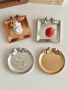 Bandejas de joyería con lazo elegante (Dorado) - Organiza tus perlas, anillos y talla grande con estilo. Perfecto para exhibir en el tocador, regalo para fashionistas. Almacenamiento de joyas, decoración del hogar elegante para uso diario y ocasiones especiales. ¡Eleva tu juego de joyas ahora!