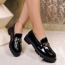 2024 Nuovi Arrivi Primavera/Autunno, Stile Britannico, Mocassini da Donna con Tacco Chunky in Pelle Verniciata - nero - Visualizzare 4