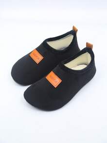 Autumn/Winter Thickened Children's Floor Socks, Anti-Slip Soft Bottom Indoor Shoes For Toddlers, Warm Nursery Slippers, Yoga Socks Casual Wool Warm Slip-On Slippers, Thick Lightweight Soft Bottom Sock Shoes, Suitable For Home Use - Black - View 4