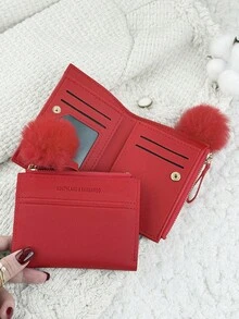 SOUTHLAND&KANGAROO 这款可折叠小钱包带有绒球挂饰和红色字母细节，轻巧便携，适合存放信用卡、钥匙等物品。它时尚可爱，是生日、圣诞节、周年纪念日的理想礼物，也适合女性、女孩、女士、商务人士、学生、宿舍用品和返校用品。 - 紅色 - 查看 3