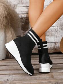 Women's Autumn/Winter Fashion Platform Wedge Heel Breathable Slip-On Ankle Boots