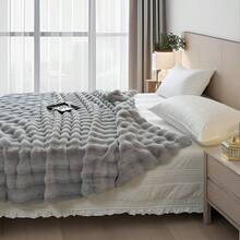 1pc Luxury Faux Mink Fur Plush Blanket, Thick Double-Layer Soft Fluffy Throw Blanket With Cloud-Like Feeling, Suitable For Home, Living Room, Bedroom, Sofa, Also A Great Gift To Upgrade Home Living Quality - High-grade Gray - View 12