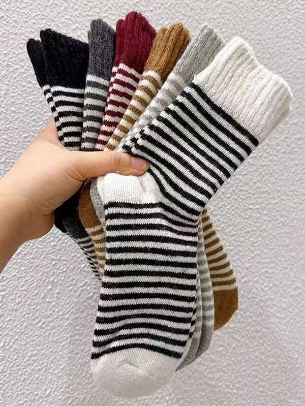3 Pairs Women's Solid Color Thick Fleece Lined Warm Breathable Mid-Calf Socks