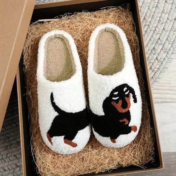 Women's Casual Plush House Slippers With Embroidered Strawberry Design, Autumn-Winter Style