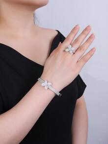 2pcs Copper Bracelet & Ring Jewelry Set, Floral Zirconia Design, Fashionable & Charming, Suitable For Gifts And Daily Wear - 026224 - View 5