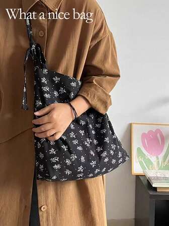 1个新款白色印花打结单肩斜挎灯芯绒手提包，女士百搭甜美休闲花卉帆布单肩包，大容量，适合办公、上学、旅行、摄影、聚会、通勤等场合。