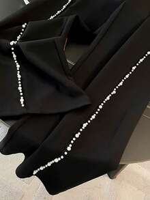 Pantaloni larghi eleganti da donna con vita elastica, tasche, patchwork e dettagli in finta perla - nero - Visualizzare 2