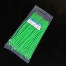 100根多用途塑料扎带，柔软耐用，适用于园艺捆扎，快速固定植物和草坪，使用方便。